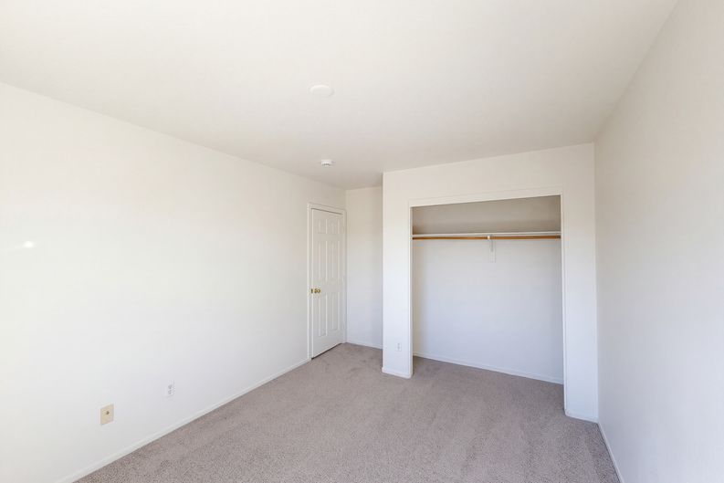 Photo 15 of 22 of 5083 Sagelyn St, Las Vegas, NV