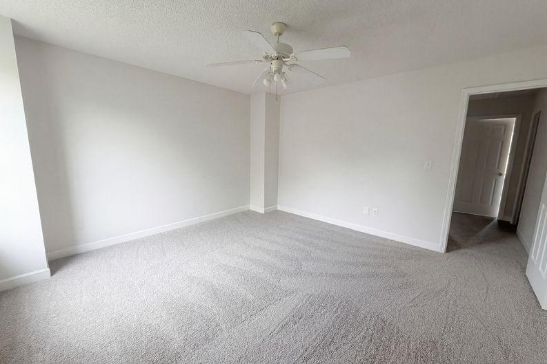 Photo 11 of 19 of 6620 Iron Brigade Ln, Charlotte, NC