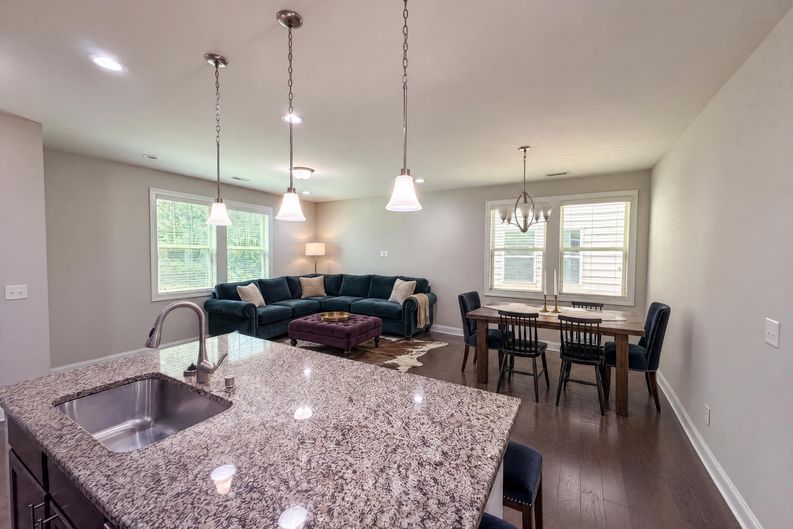 Photo 3 of 16 of 109 Belle Plain Dr, Morrisville, NC