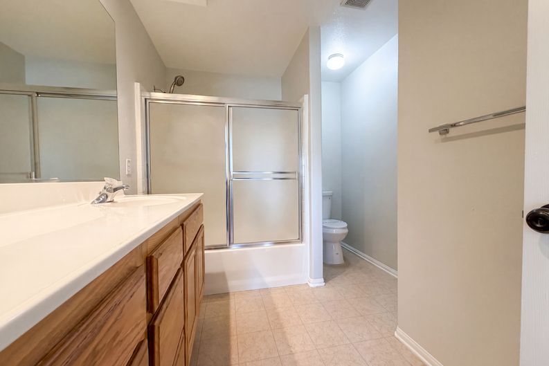 Photo 22 of 28 of 13185 Great Falls Ave, Victorville, CA