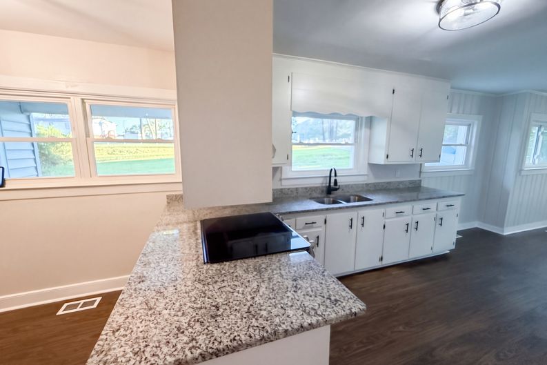Photo 6 of 26 of 1309 Legend Rd, Raleigh, NC