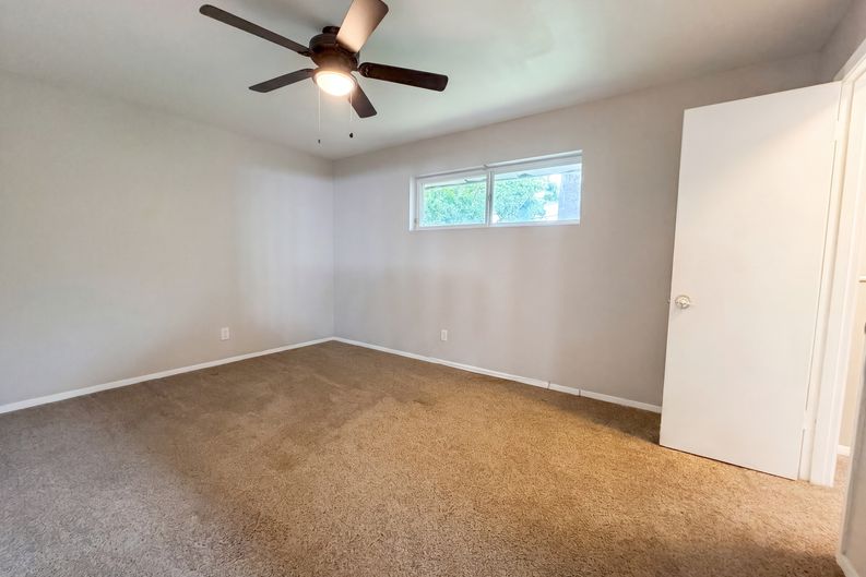 Photo 4 of 17 of 3938 W Alabama St, Houston, TX