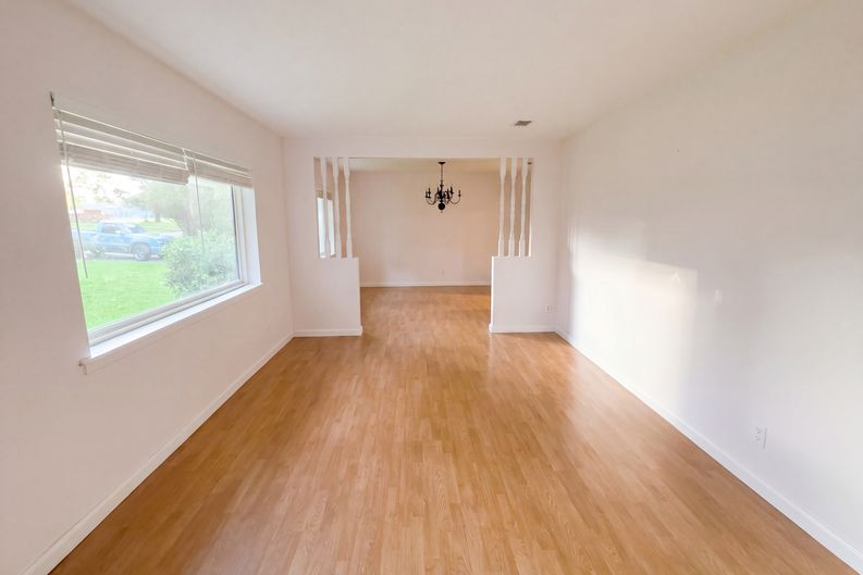 Photo 4 of 24 of 502 Bradley Ave, Bay Minette, AL