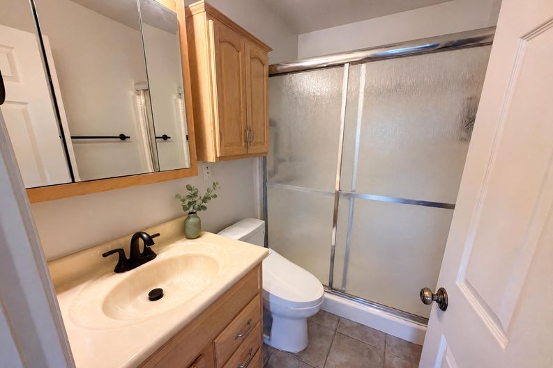 Photo 11 of 23 of 1738 W North Ln, Phoenix, AZ