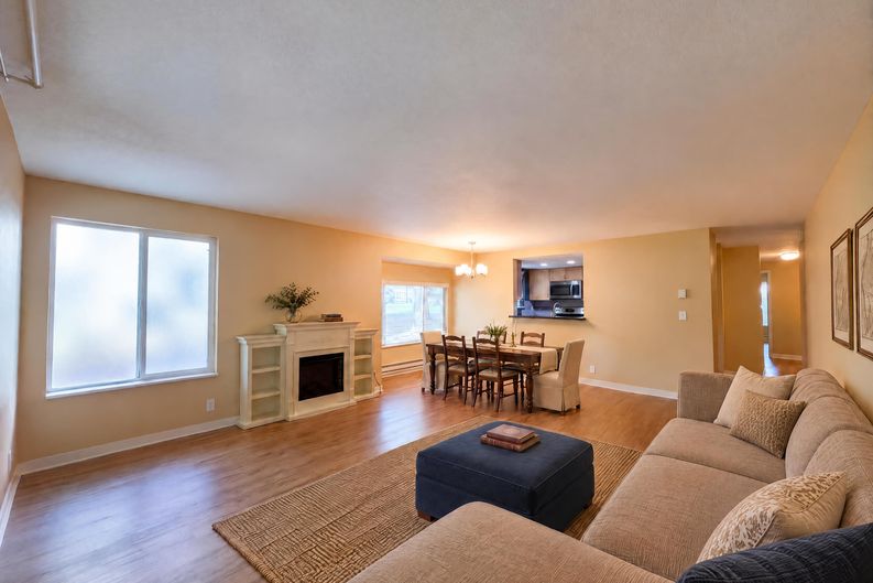 Photo 7 of 20 of 10132 SW Trapper Ter, Beaverton, OR