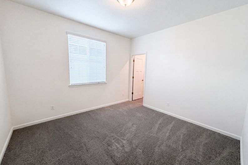 Photo 21 of 39 of 5022 Birch Valley Way, Rancho Cordova, CA
