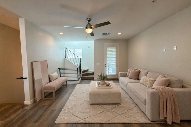 Photo 3 of 42 of 4236 N 27th St, Phoenix, AZ
