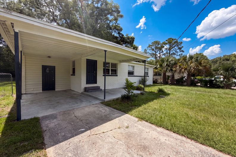 Photo 18 of 20 of 3740 Ballejo Ct W, Jacksonville, FL