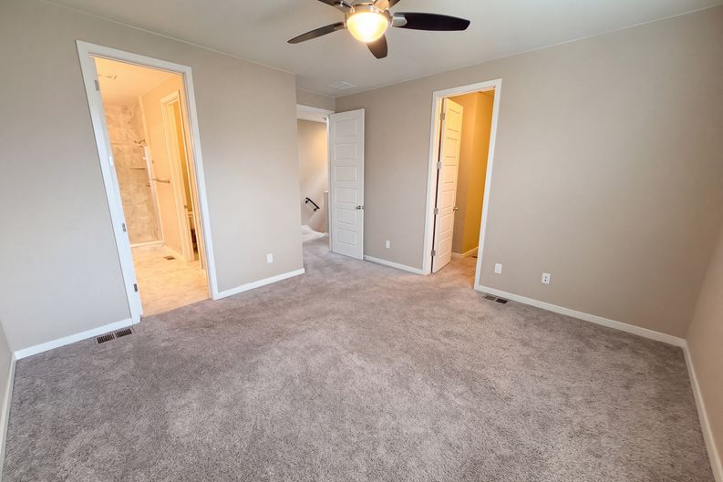 Photo 13 of 20 of 15738 E Broncos Pl, Englewood, CO