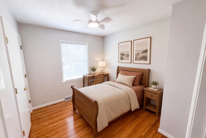 Photo 22 of 41 of 1030 McLaughlin Dr, Charlotte, NC