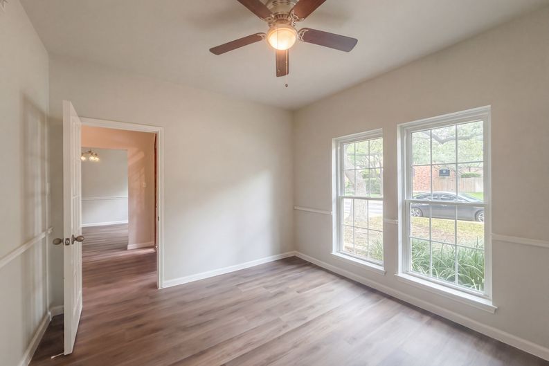 Photo 14 of 28 of 15626 Dove Meadow St, San Antonio, TX