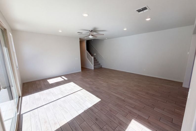 Photo 3 of 46 of 15237 W Sherman St, Goodyear, AZ