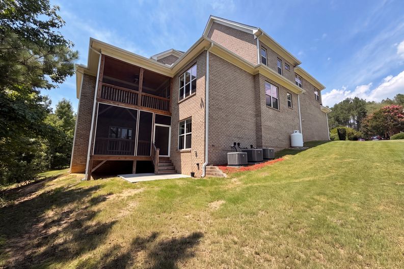 Photo 5 of 37 of 205 Avocet Ln, Clayton, NC