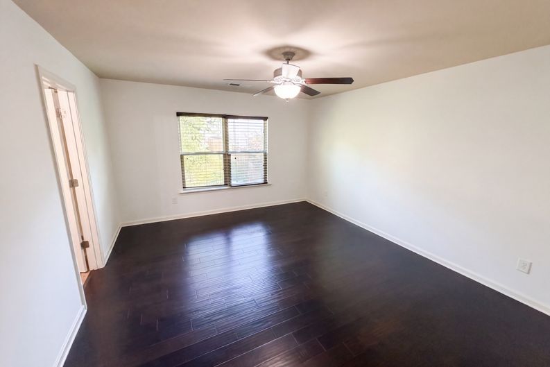 Photo 4 of 21 of 106 Southwind Cir, Newnan, GA