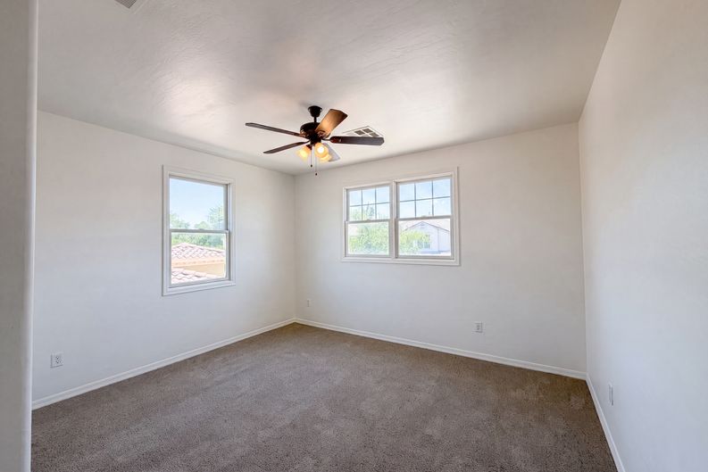 Photo 30 of 46 of 4118 W Saint Anne Ave, Phoenix, AZ