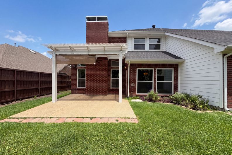 Photo 5 of 24 of 4536 Risinghill Dr, Plano, TX