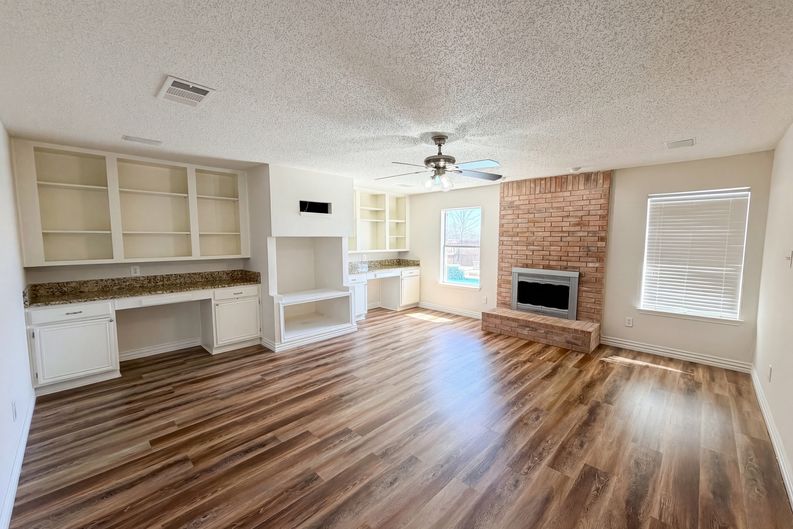 Photo 3 of 30 of 1711 Kennedy Dr, Wylie, TX