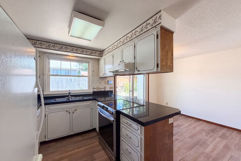 Photo 7 of 23 of 12685 SW Percheron Ln, Beaverton, OR