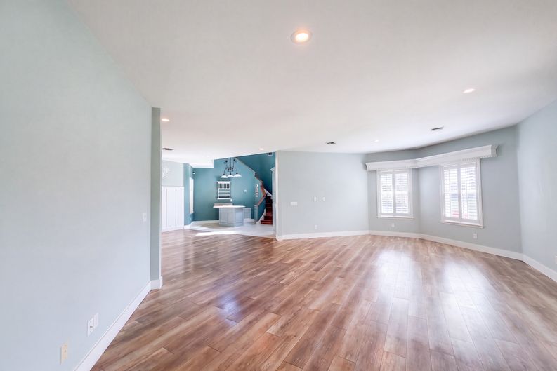 Photo 6 of 31 of 4335 SE 8th St, Ocala, FL