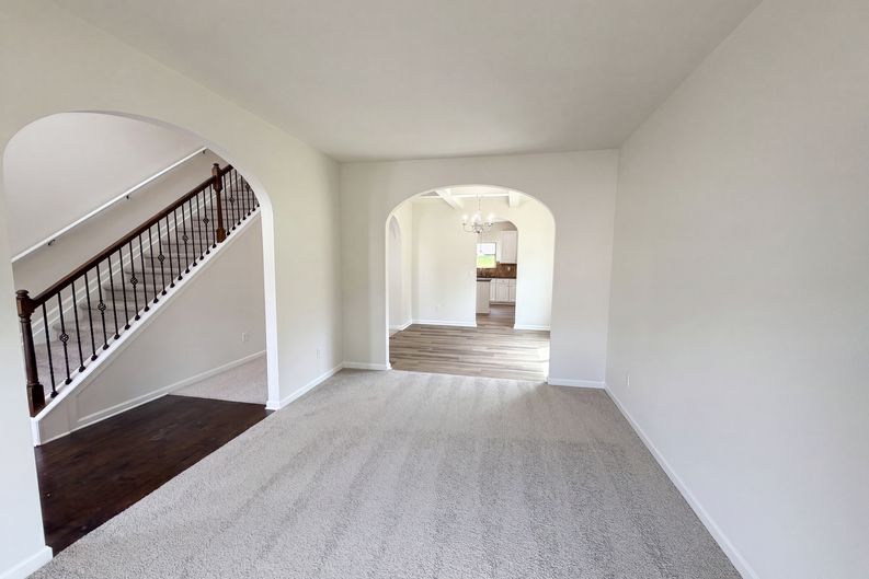 Photo 6 of 27 of 4440 Prather Son Dr, Loganville, GA