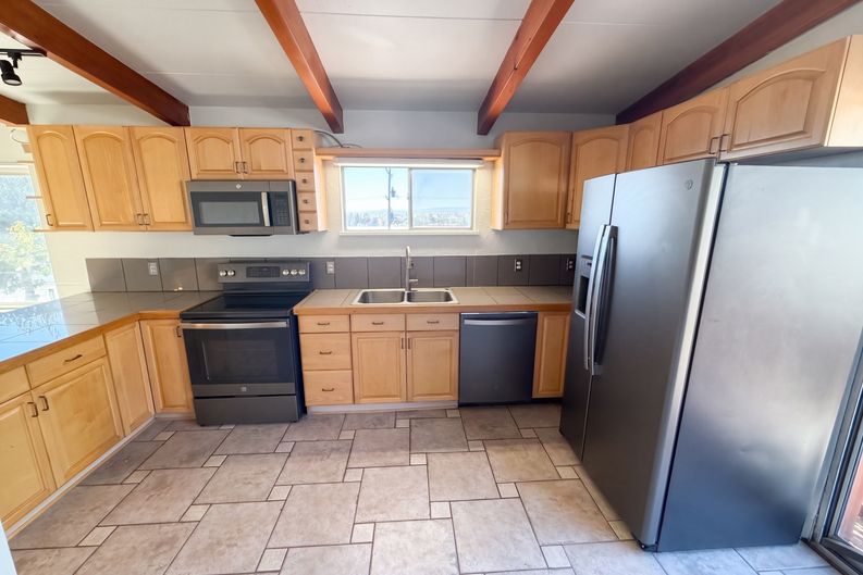 Photo 12 of 63 of 7811 W 62nd Ave, Arvada, CO