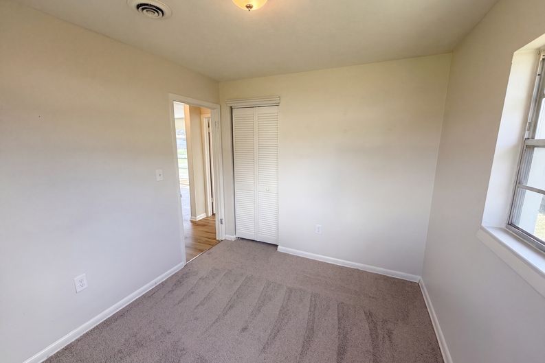 Photo 11 of 25 of 4450 Keats Ave, Titusville, FL