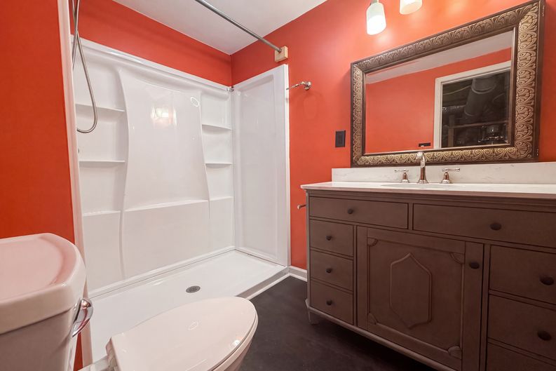 Photo 9 of 17 of 3119 Holbrook Dr SW, Marietta, GA