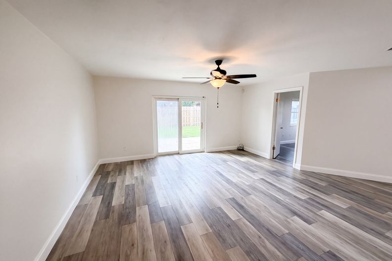 Photo 3 of 13 of 3409 Constance St, Titusville, FL