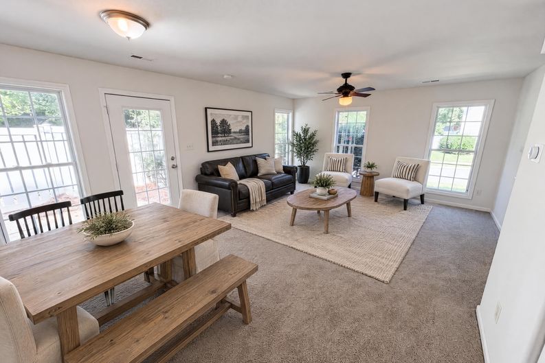 Photo 10 of 21 of 9514 Littleleaf Dr, Charlotte, NC