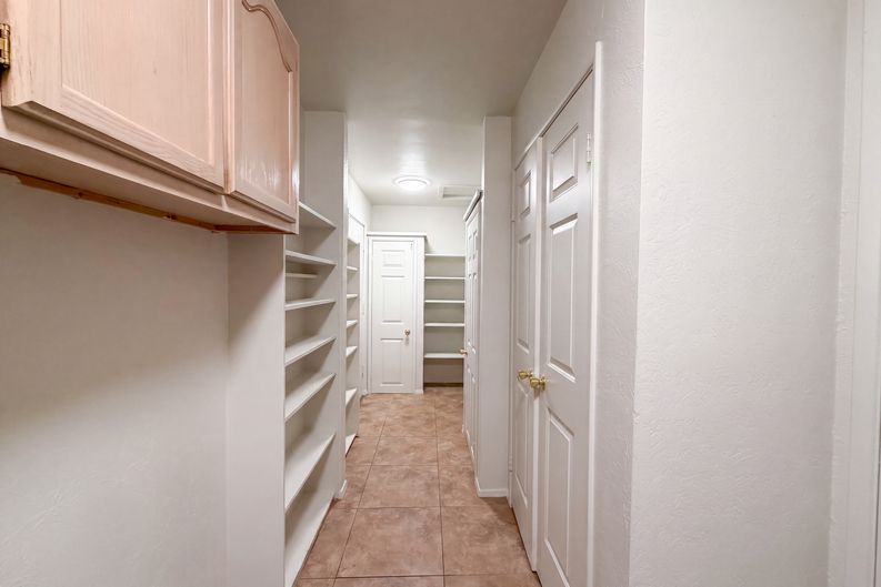 Photo 21 of 32 of 10701 W Campbell Ave, Phoenix, AZ