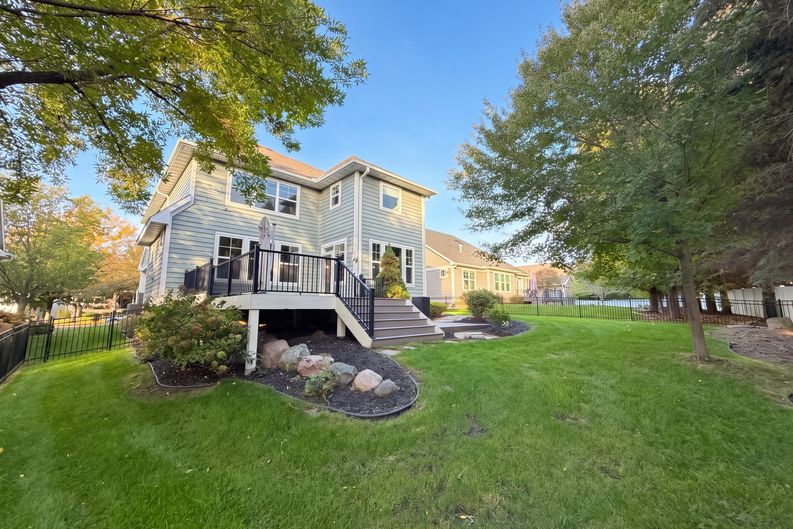 Photo 52 of 57 of 16891 E Lake Dr, Lakeville, MN