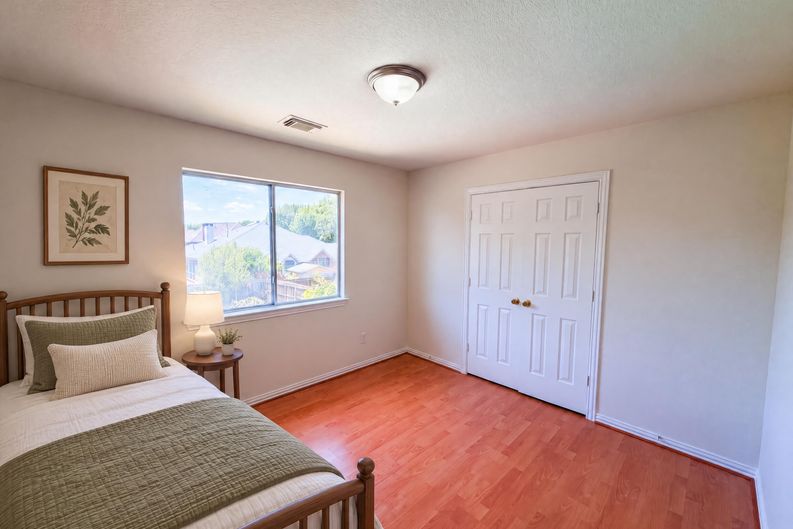 Photo 11 of 22 of 3106 Westshore Dr, Rowlett, TX