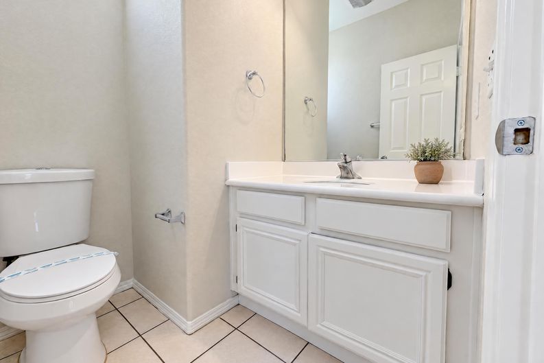 Photo 8 of 24 of 6814 Corybus St, Chino, CA