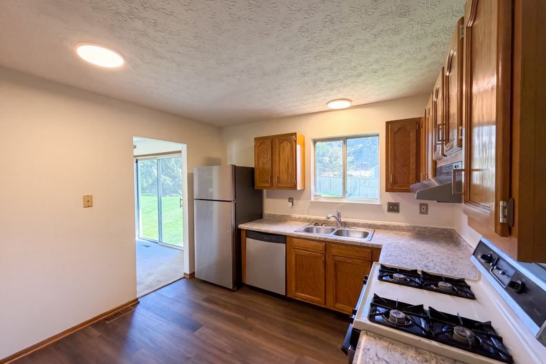 Photo 7 of 34 of 3192 Wild Dunes Ct, Pickerington, OH