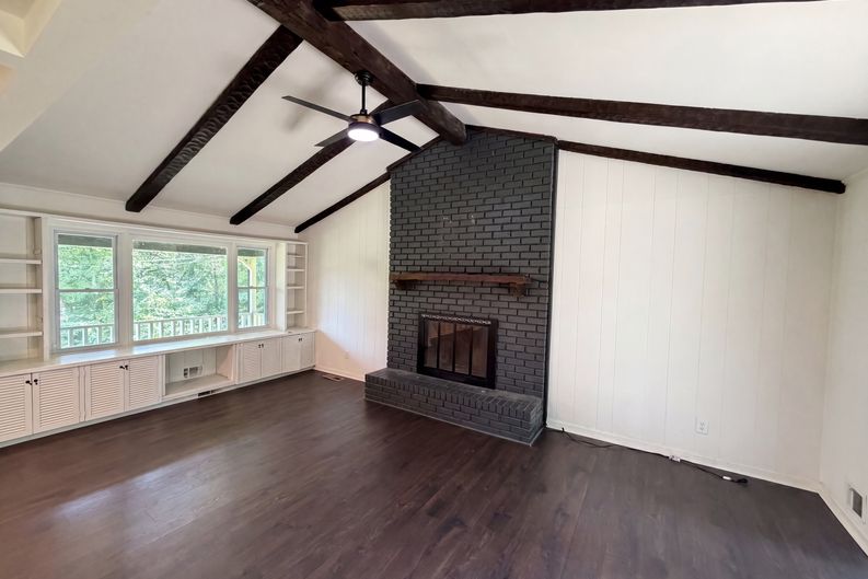 Photo 3 of 21 of 509 Spring Park Dr, Canton, GA