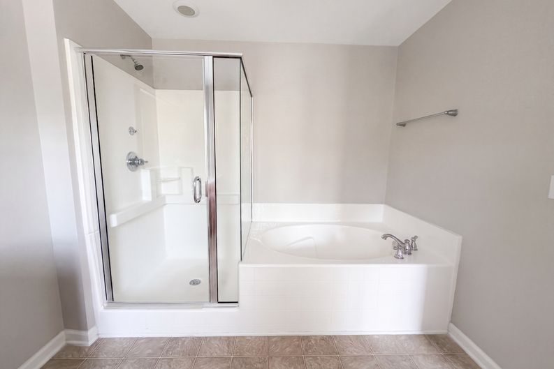 Photo 19 of 24 of 815 Parnell Ct, Columbia, SC