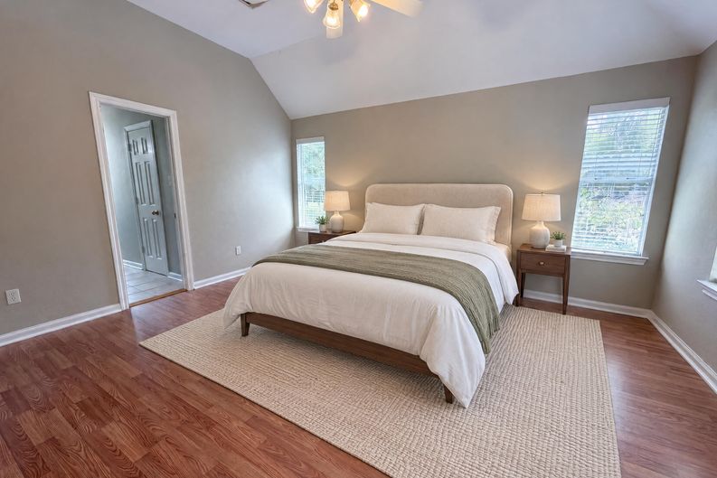 Photo 12 of 21 of 12159 Hawthorne Dr, Montgomery, TX