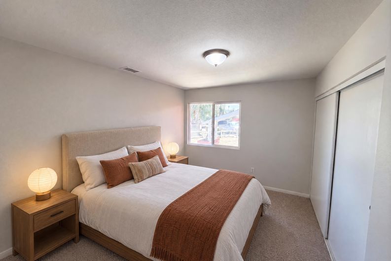 Photo 14 of 20 of 215 Laurel Ln, Hemet, CA