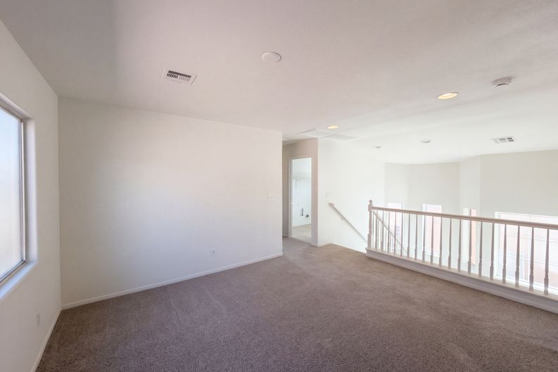 Photo 10 of 22 of 5083 Sagelyn St, Las Vegas, NV
