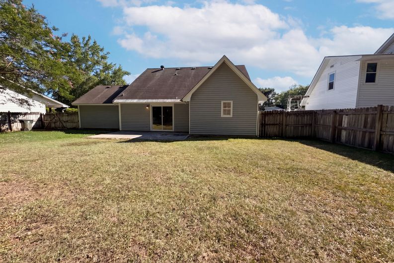 Photo 23 of 28 of 2028 Larson Ln, Goose Creek, SC