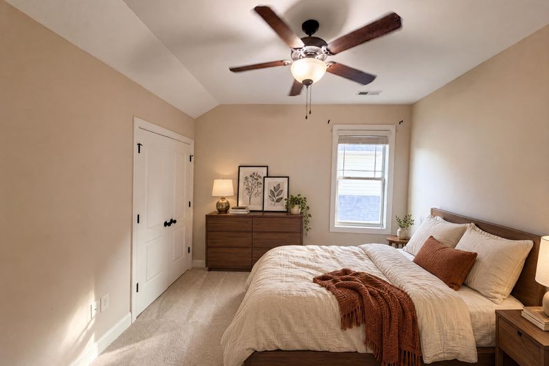 Photo 13 of 19 of 470 Kinsman Ct, Fuquay Varina, NC