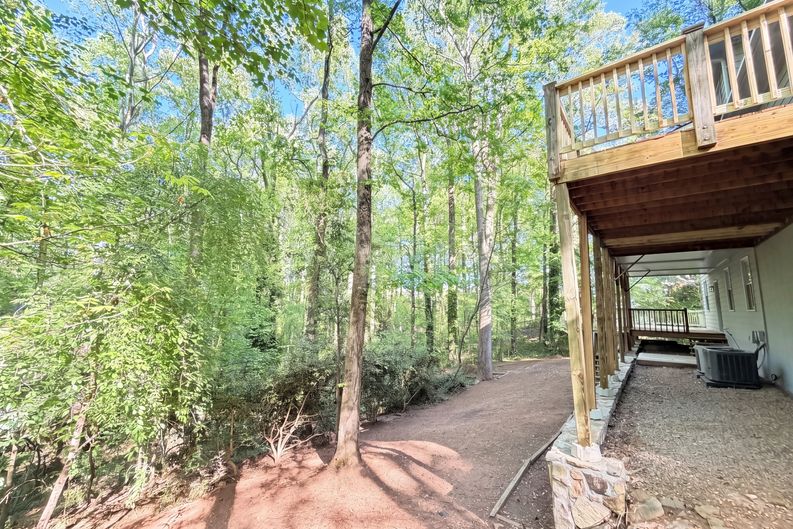 Photo 33 of 38 of 515 Teresa Ln, Canton, GA