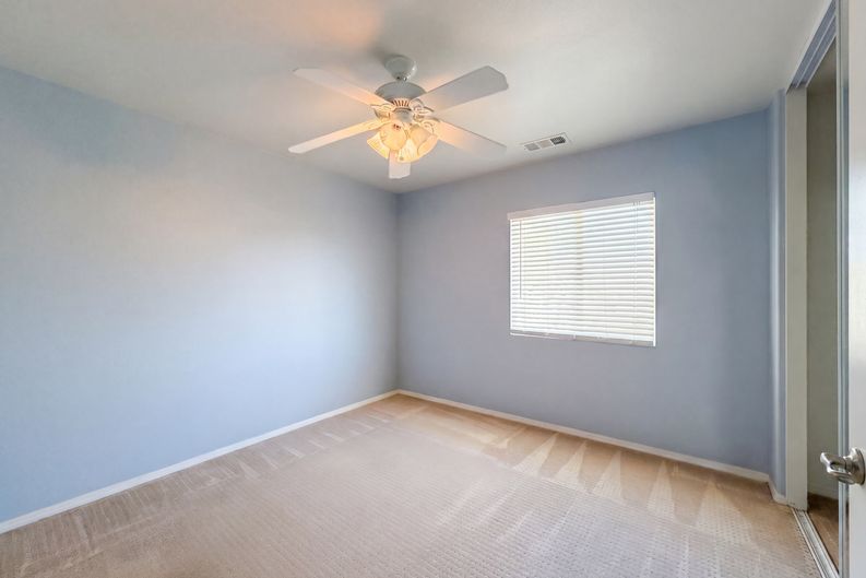 Photo 15 of 24 of 29206 Rio Lobo Way, Valencia, CA