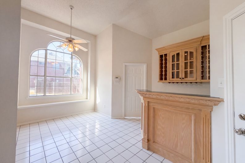 Photo 6 of 19 of 3000 Candide Ln, McKinney, TX