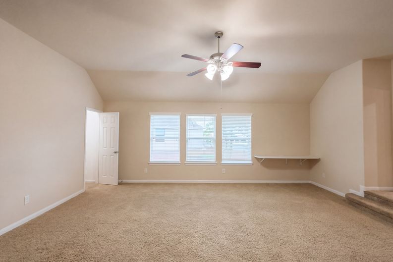 Photo 35 of 40 of 9003 Newcroft Ct, Tomball, TX