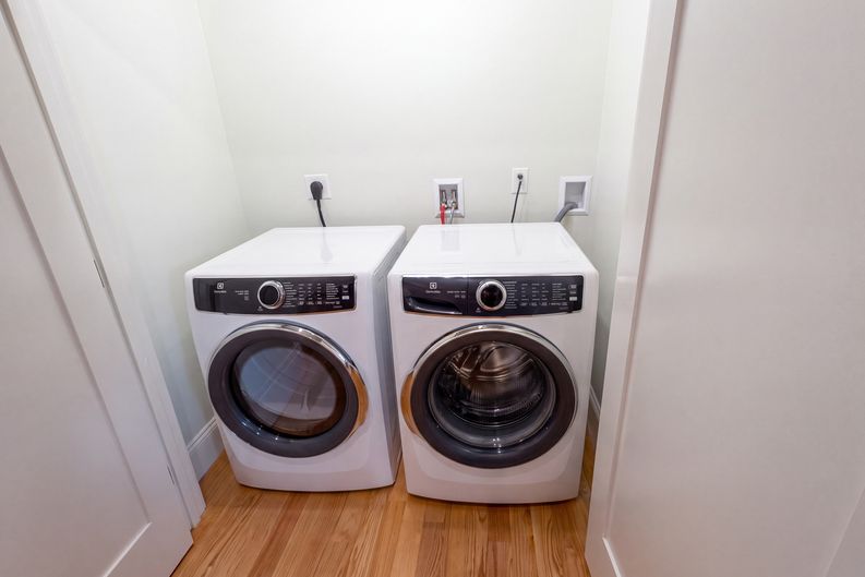 Photo 16 of 19 of 100 Dillingham Ave, Falmouth, MA
