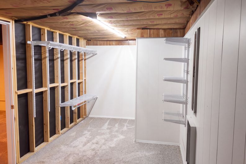 Photo 23 of 33 of 61 Loys Dr, Columbia, KY