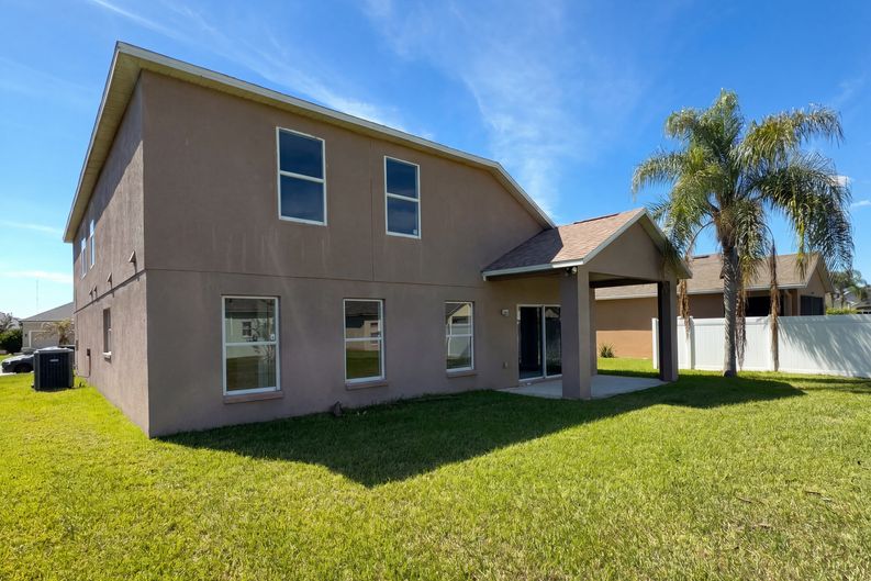 Photo 23 of 25 of 457 Marathon Ln, Sanford, FL