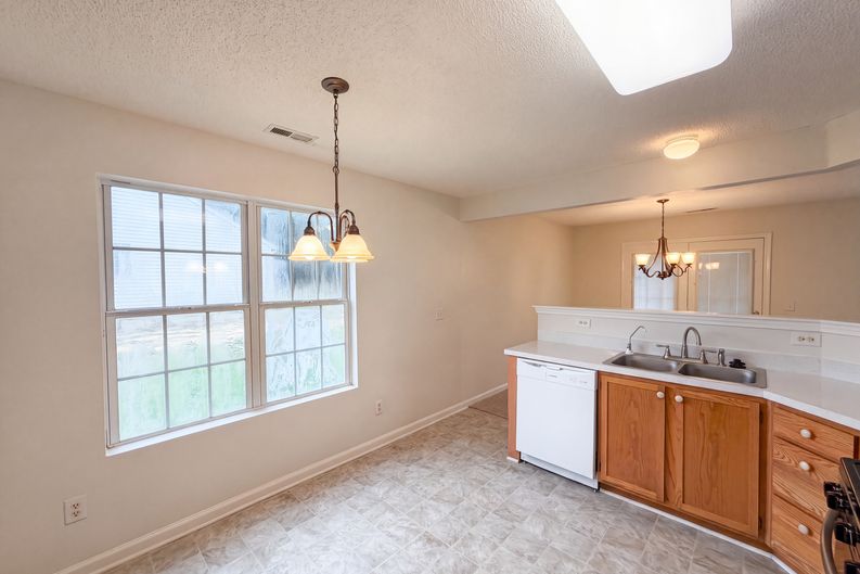 Photo 7 of 16 of 311 Pebble Way, Durham, NC
