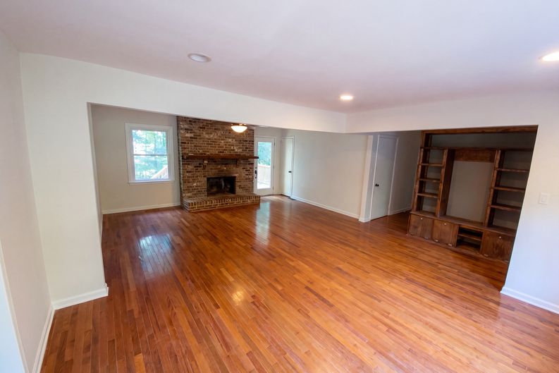 Photo 22 of 56 of 4676 Fairway Dr, Pinson, AL